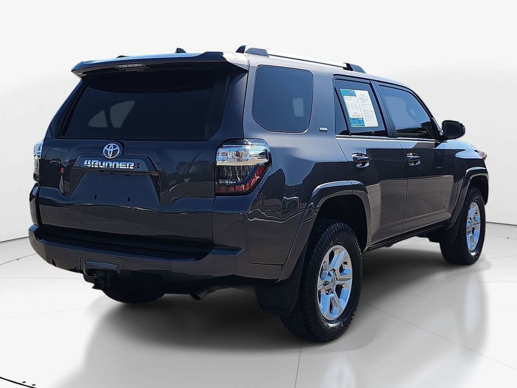 Used 2023 Toyota 4Runner SR5 AWD/4WD image 5