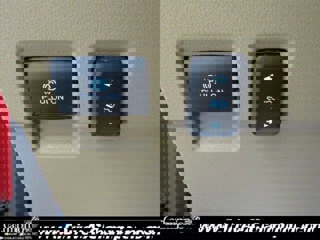 Used 2024 Ford F250 Lariat image 38