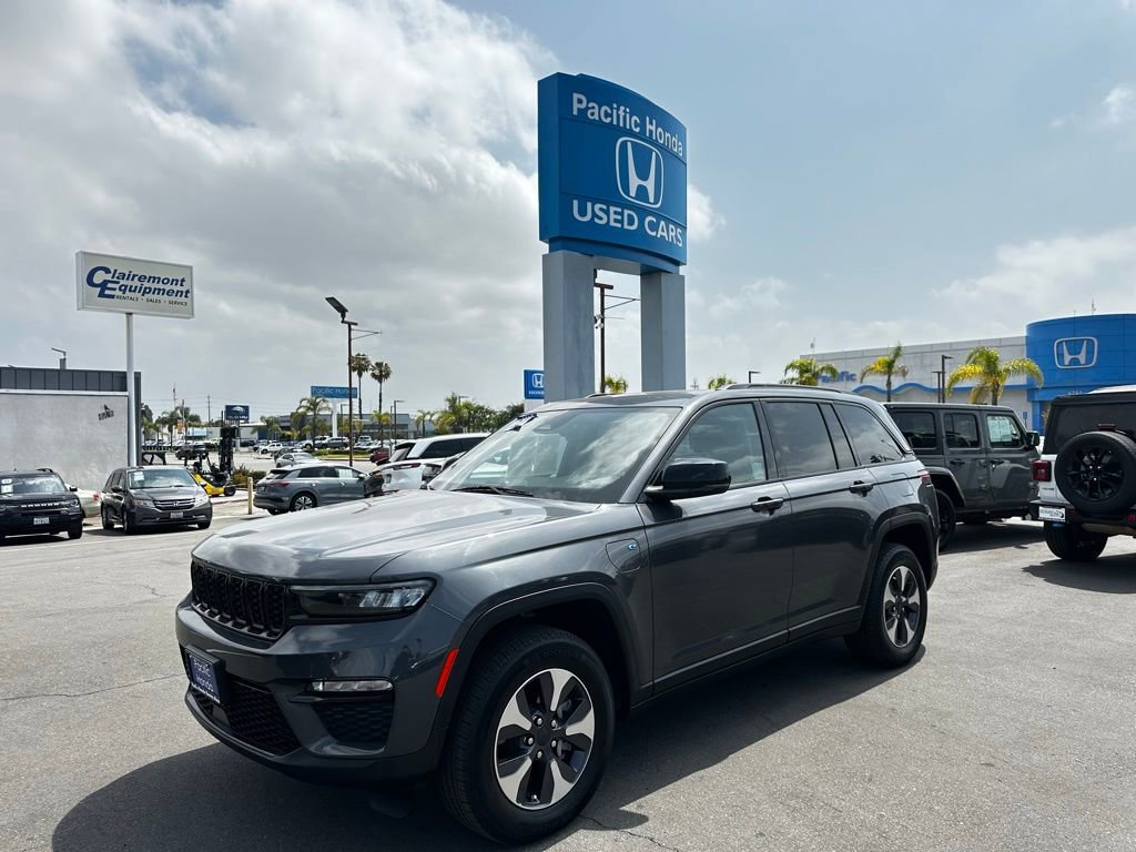 Used 2022 Jeep Grand Cherokee Limited 4xe AWD/4WD image 2