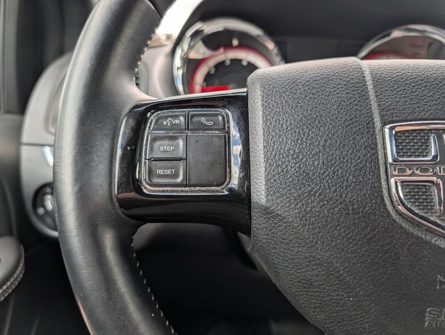 Used 2017 Dodge Grand Caravan SE FWD image 17