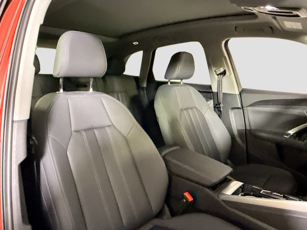 Used 2025 Audi Q5 Premium w/ Convenience Package AWD/4WD image 17