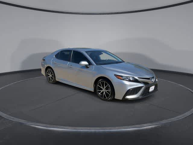 Used 2024 Toyota Camry SE w/ Audio Upgrade Package FWD video 2