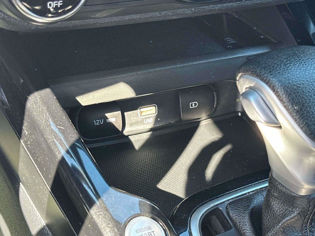 Used 2022 Kia Soul S FWD image 27