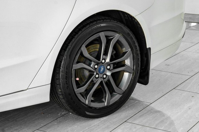 Used 2018 Ford Fusion SE w/ Equipment Group 201A FWD image 54