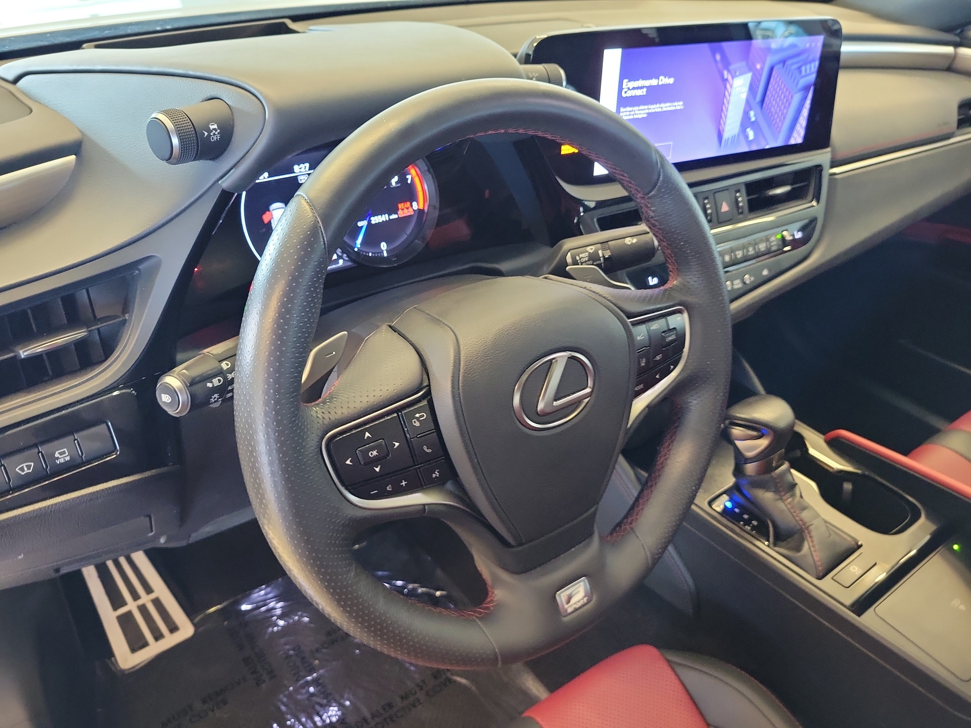 Certified 2024 Lexus ES 350 F Sport w/ Accessory Package (Z2) FWD image 26