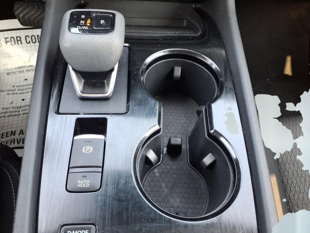 Used 2026 Nissan Rogue SV FWD image 21