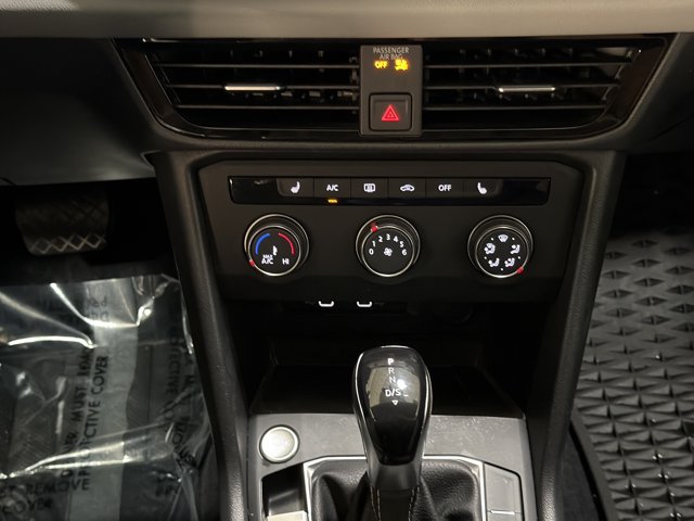 Certified 2022 Volkswagen Taos SE AWD/4WD image 32