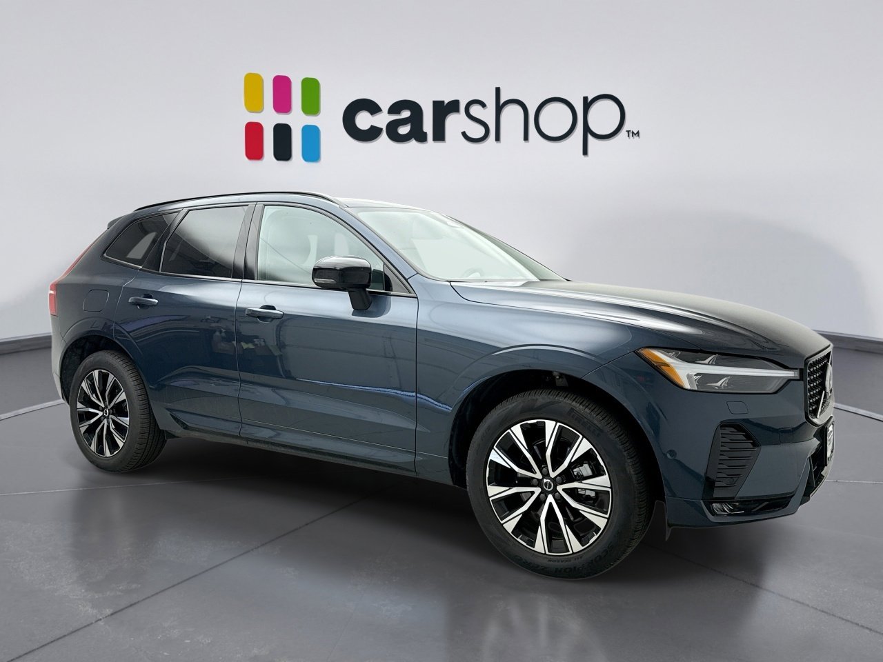 Used 2025 Volvo XC60 B5 Plus image 6