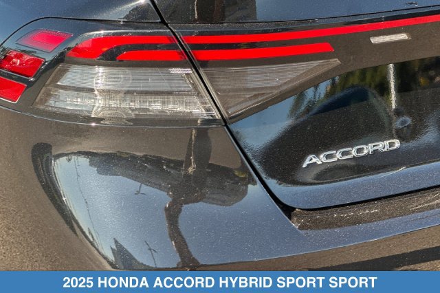 Certified 2025 Honda Accord Sport image 29