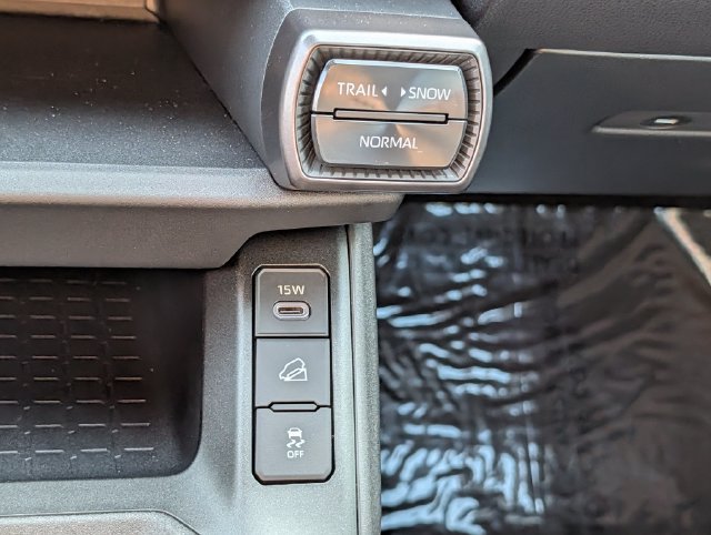 Used 2026 Toyota RAV4 AWD Plug-in Hybrid image 17