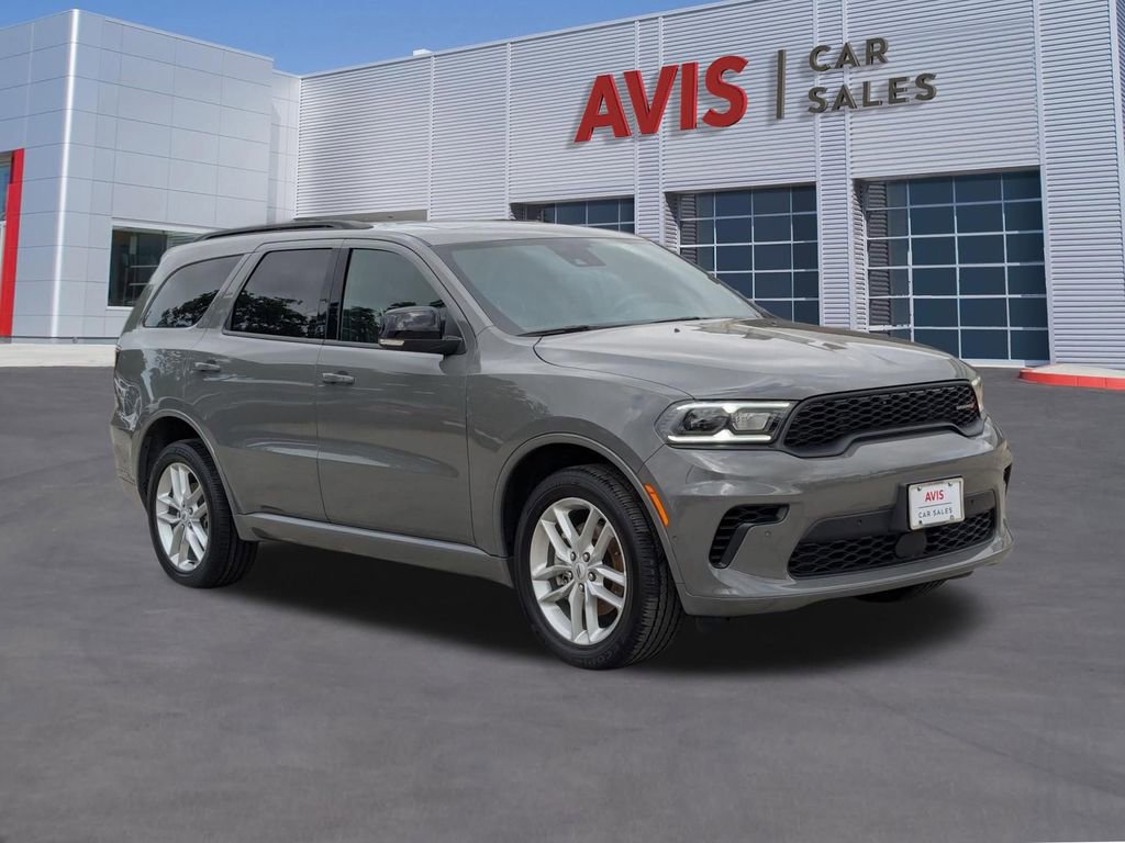 Used 2025 Dodge Durango GT image 3