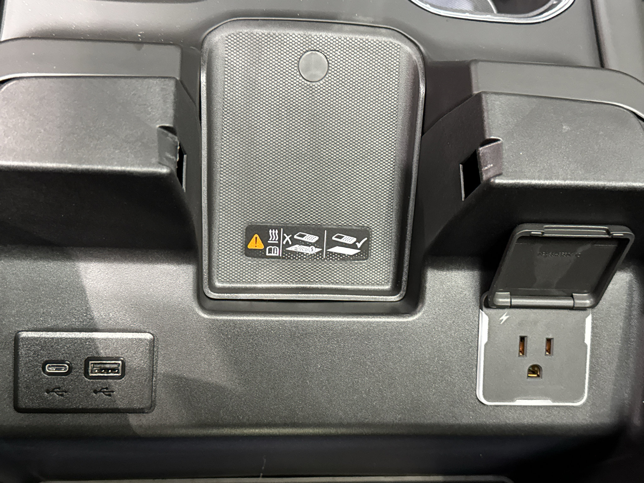 New 2026 GMC Sierra 2500 Denali Ultimate AWD/4WD image 40