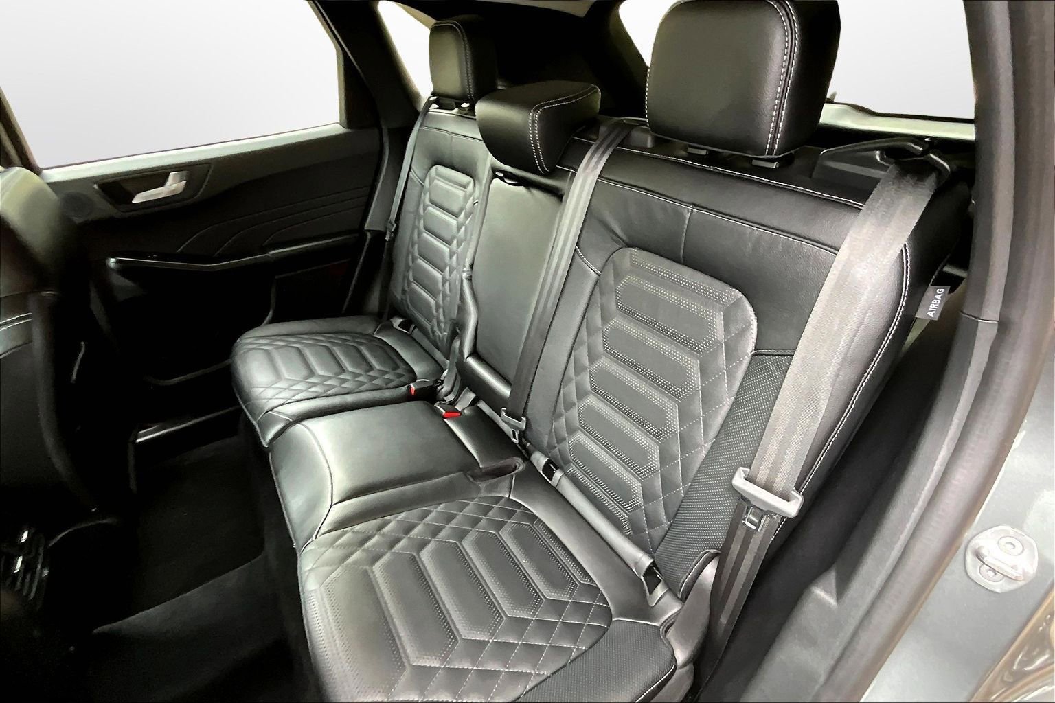 Used 2023 Ford Escape SE w/ PHEV Premium Package image 18