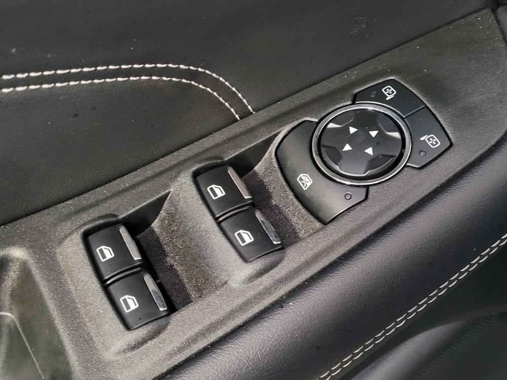 Used 2024 Ford Edge Titanium image 27