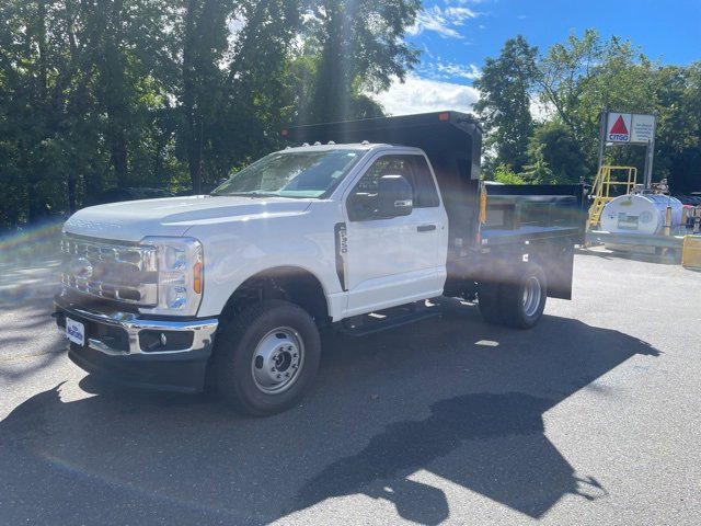 New 2025 Ford F350 XL w/ XL Chrome Package