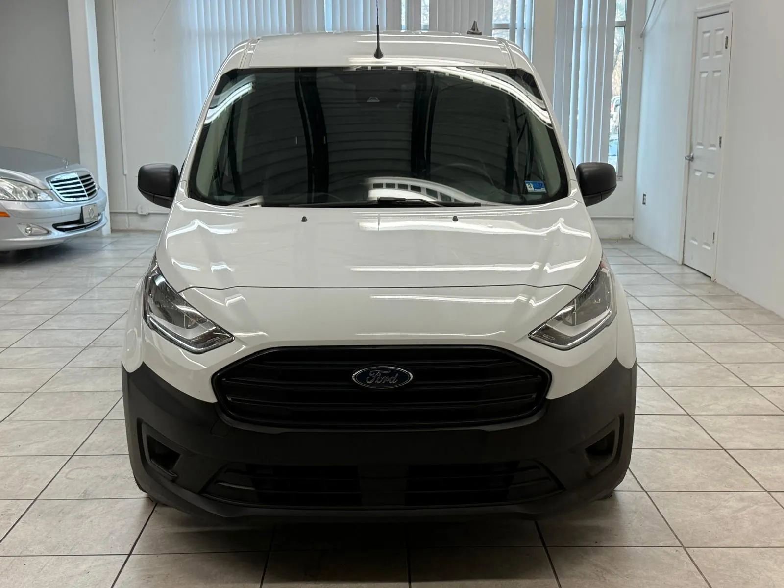 Used 2020 Ford Transit Connect XL image 2