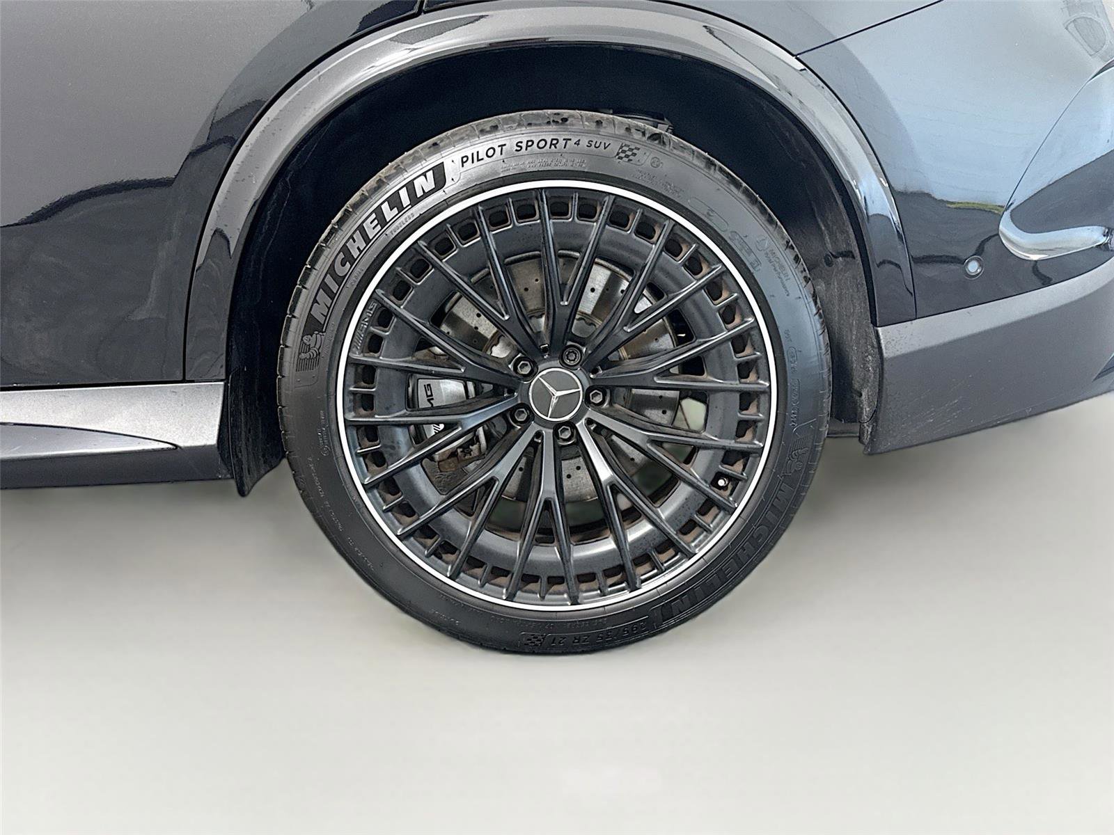 Used 2025 Mercedes-Benz GLC 43 AMG 4MATIC image 33