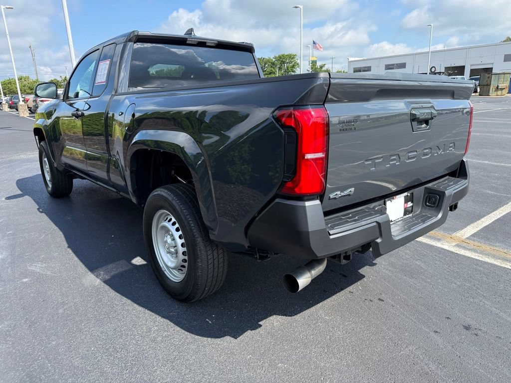 Certified 2025 Toyota Tacoma SR AWD/4WD image 4
