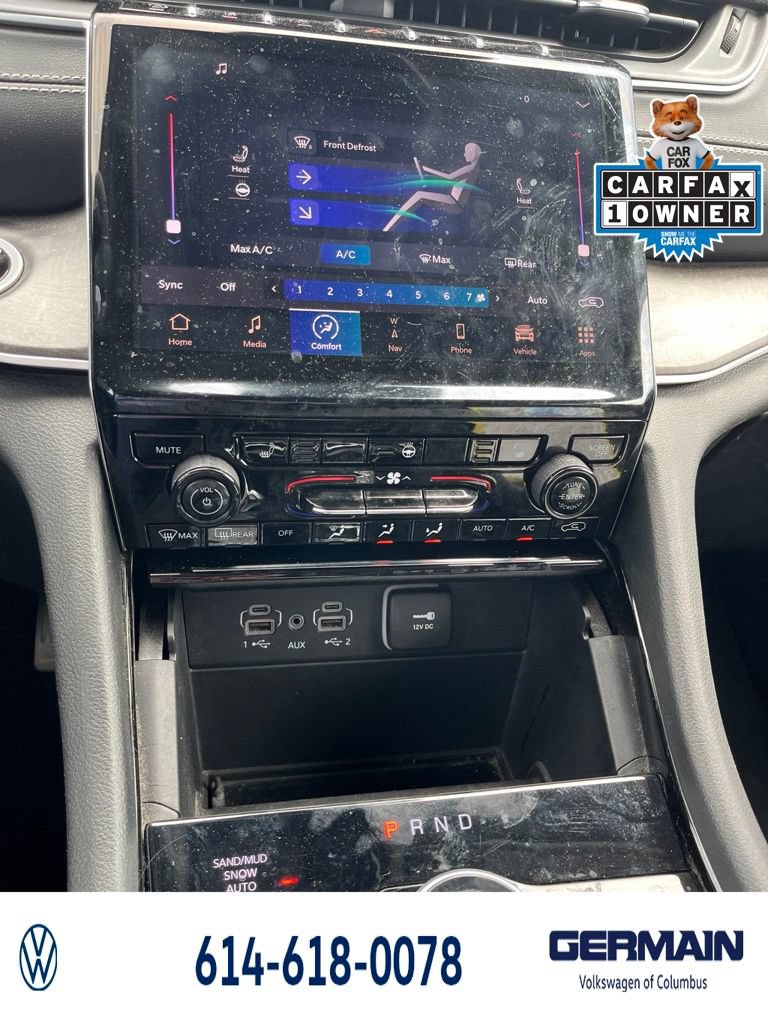 Used 2023 Jeep Grand Cherokee Limited AWD/4WD image 25