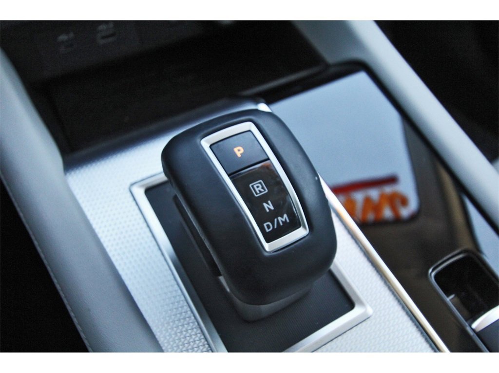 Used 2024 Mitsubishi Outlander SEL image 28