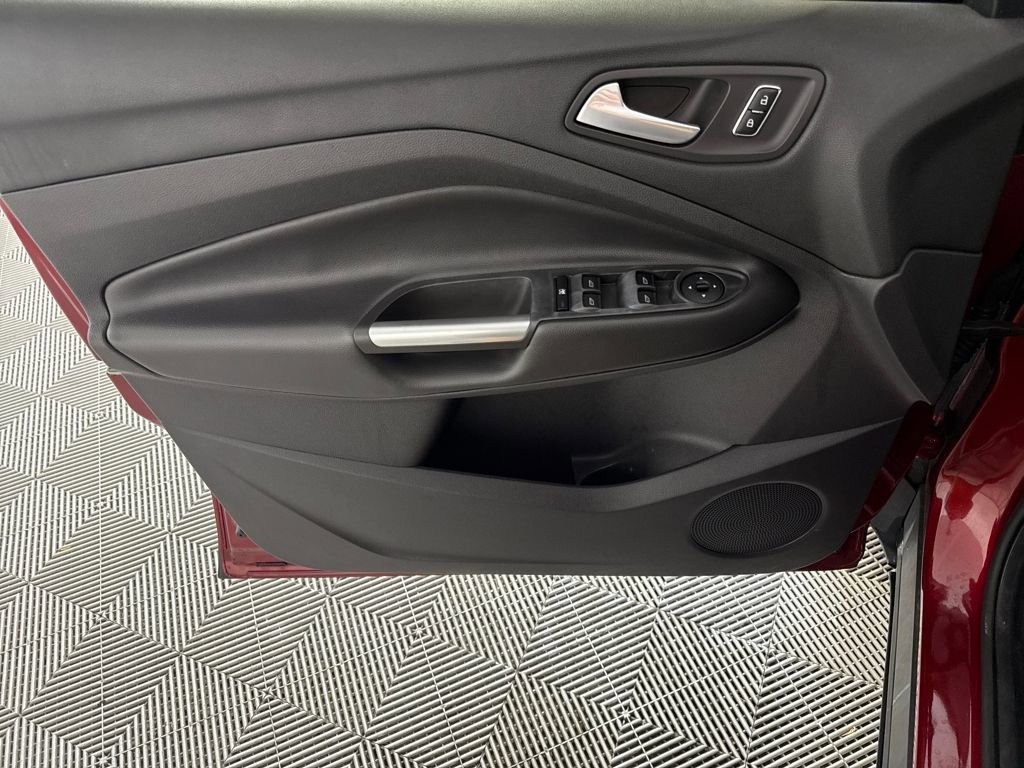 Used 2014 Ford Escape SE w/ Equipment Group 201A image 10