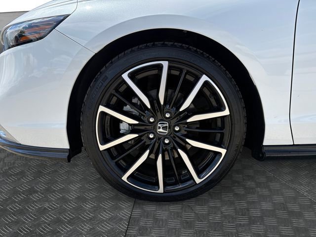 Used 2023 Honda Accord Touring image 13