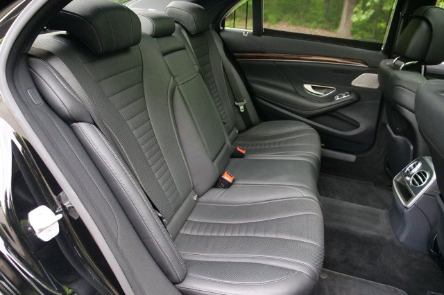 Used 2015 Mercedes-Benz S 550 4MATIC Sedan image 40
