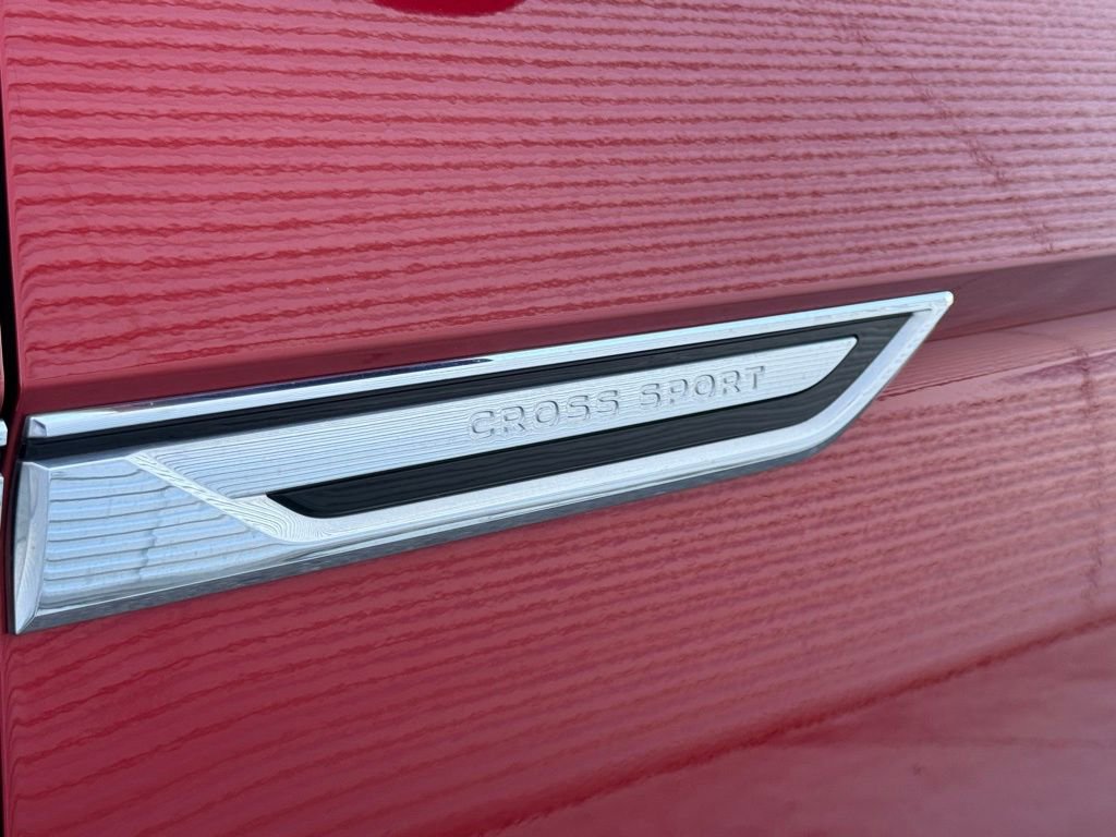 Used 2022 Volkswagen Atlas Cross Sport SEL R-Line image 38