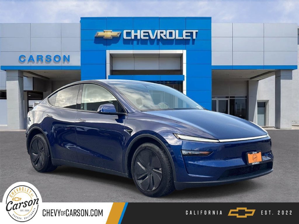 Used 2026 Tesla Model Y AWD image 1