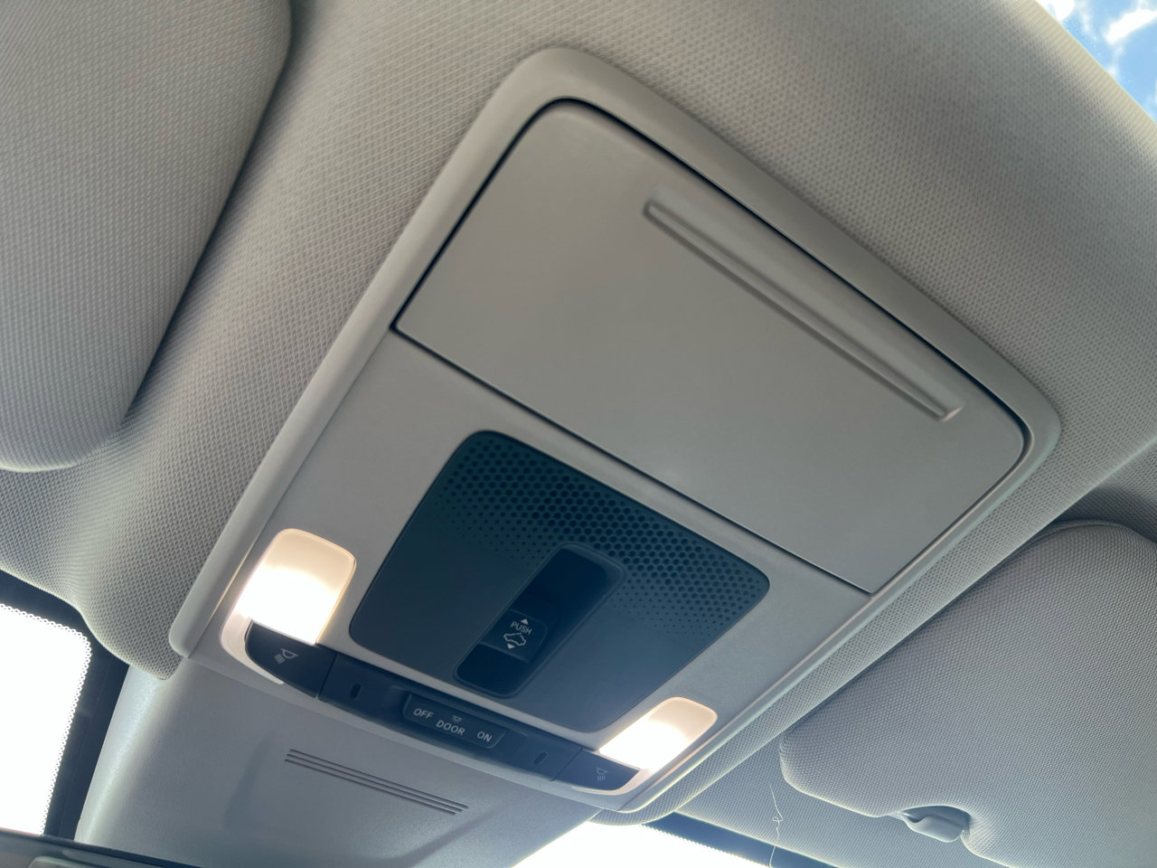 Used 2025 Honda CR-V EX-L image 52