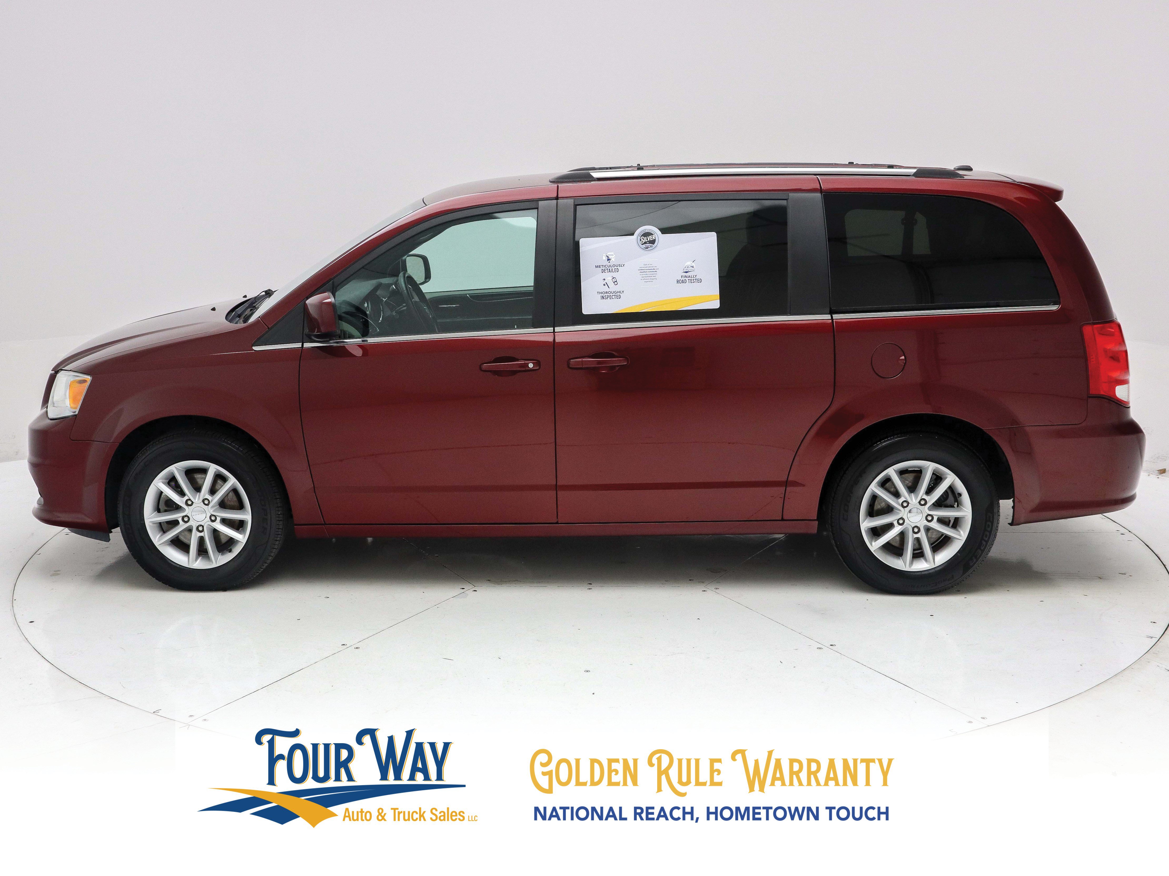 Used 2018 Dodge Grand Caravan SXT FWD image 7