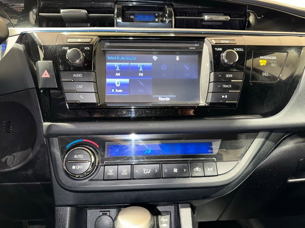 Used 2014 Toyota Corolla S image 25