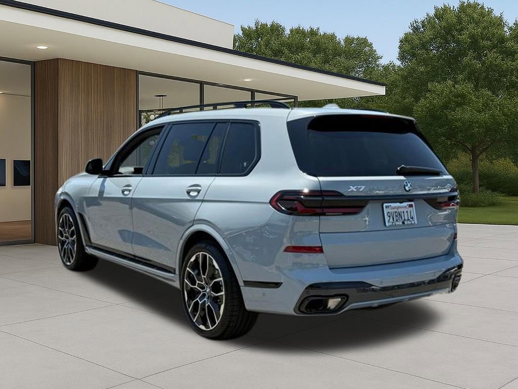 Used 2026 BMW X7 xDrive40i w/ M Sport Package AWD/4WD image 11