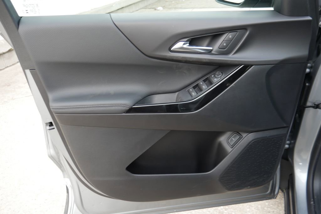 New 2026 Chevrolet Equinox LT image 29