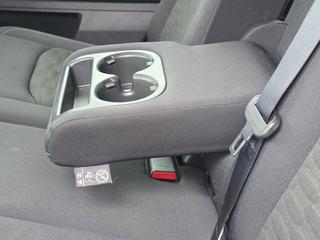 Used 2024 Nissan Pathfinder SV FWD image 10