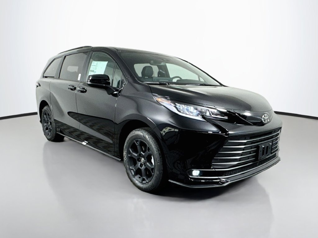 New 2026 Toyota Sienna XLE Woodland Edition AWD/4WD image 10
