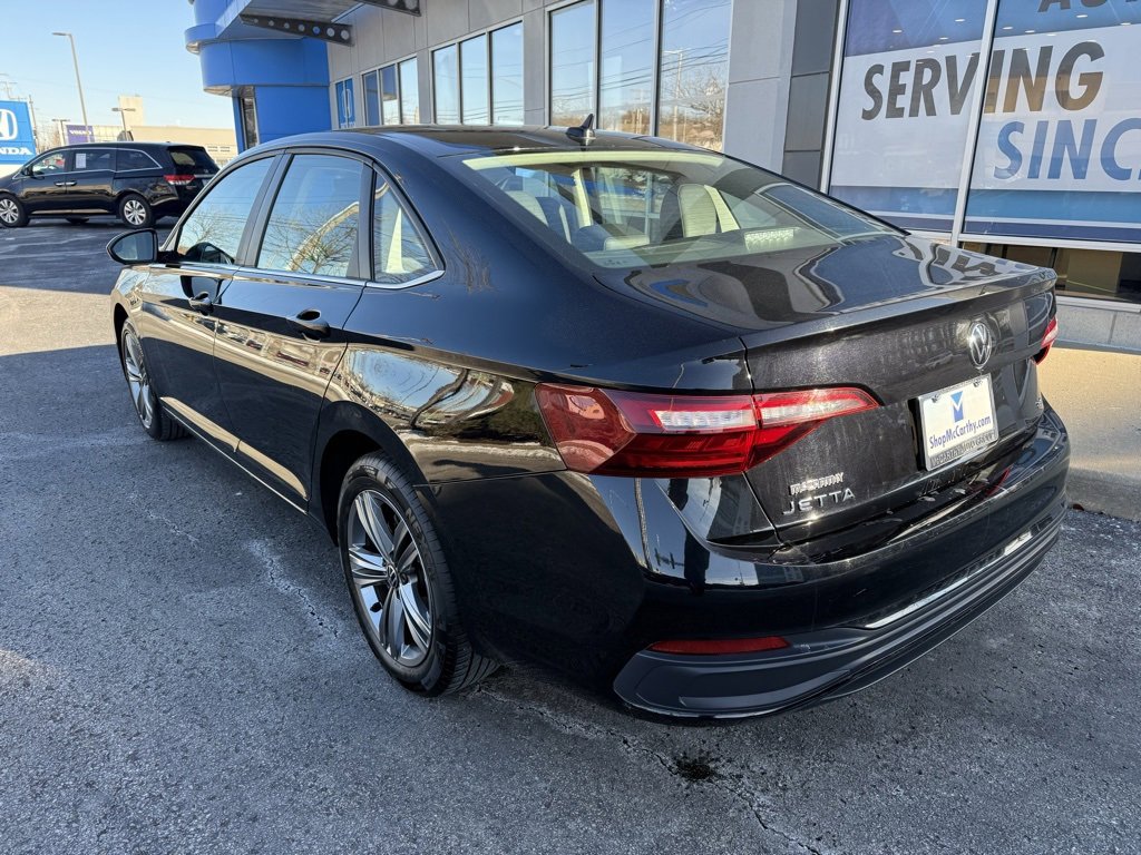 Used 2024 Volkswagen Jetta SE image 13