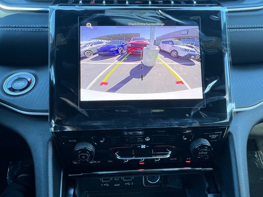 New 2025 Jeep Grand Cherokee L Altitude image 14