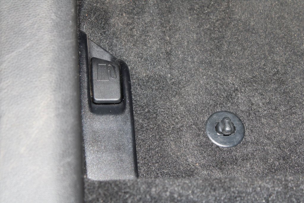 Used 2024 Toyota Corolla SE image 14