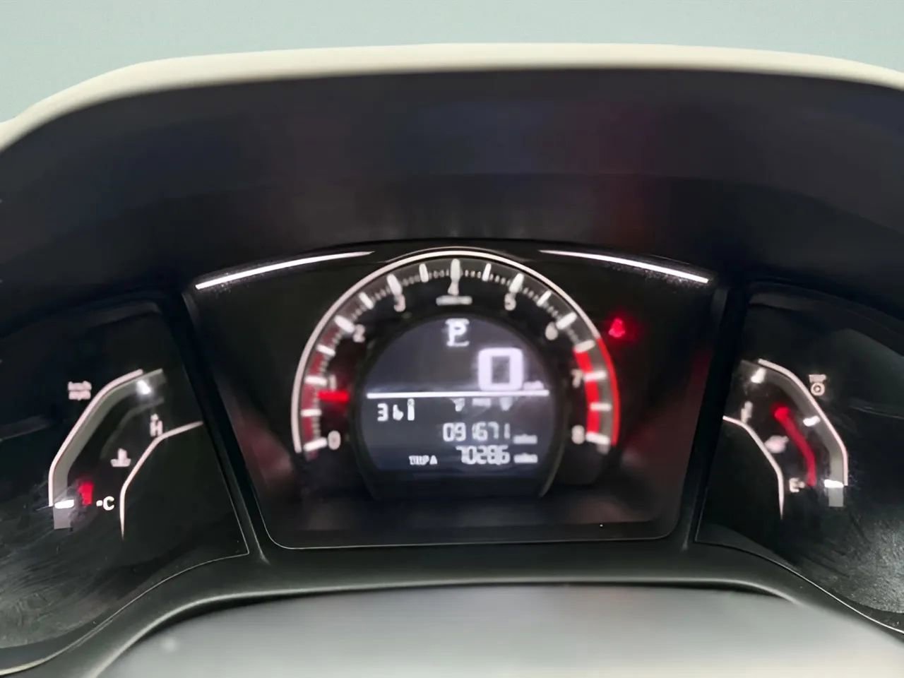 Used 2017 Honda Civic Sport image 39