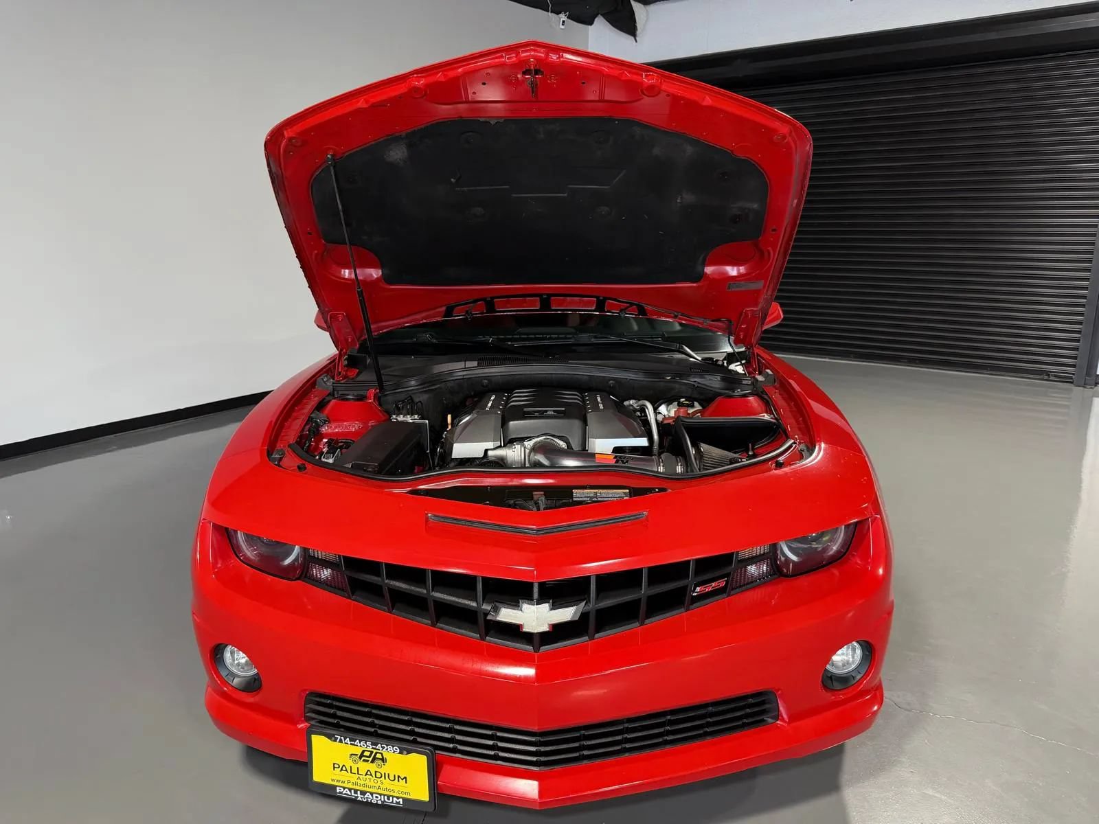 Used 2011 Chevrolet Camaro SS RWD image 7