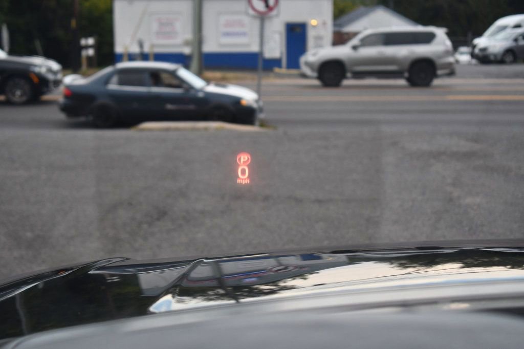 Used 2017 Land Rover Range Rover Long Wheelbase Autobiography image 17