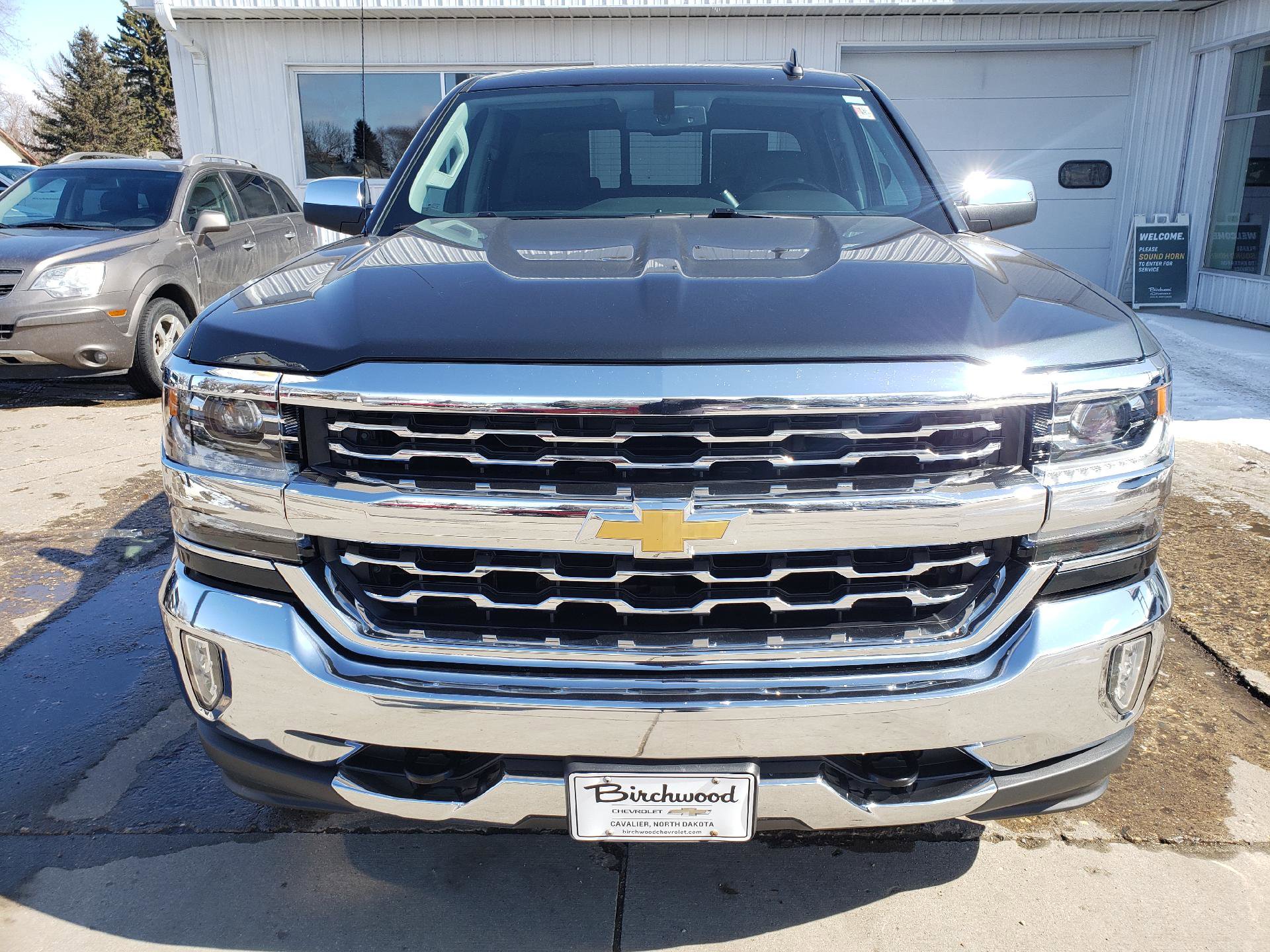 Used 2018 Chevrolet Silverado 1500 LTZ AWD/4WD image 8