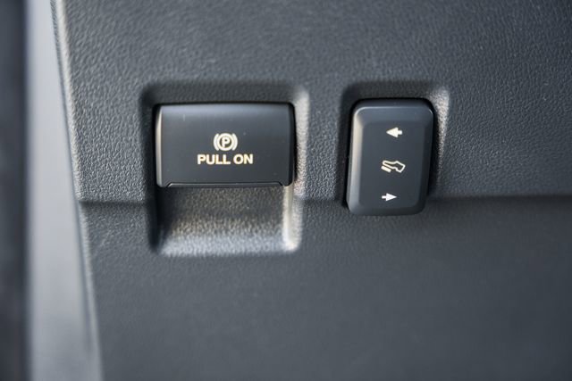 Used 2023 Ford F250 Lariat AWD/4WD image 45