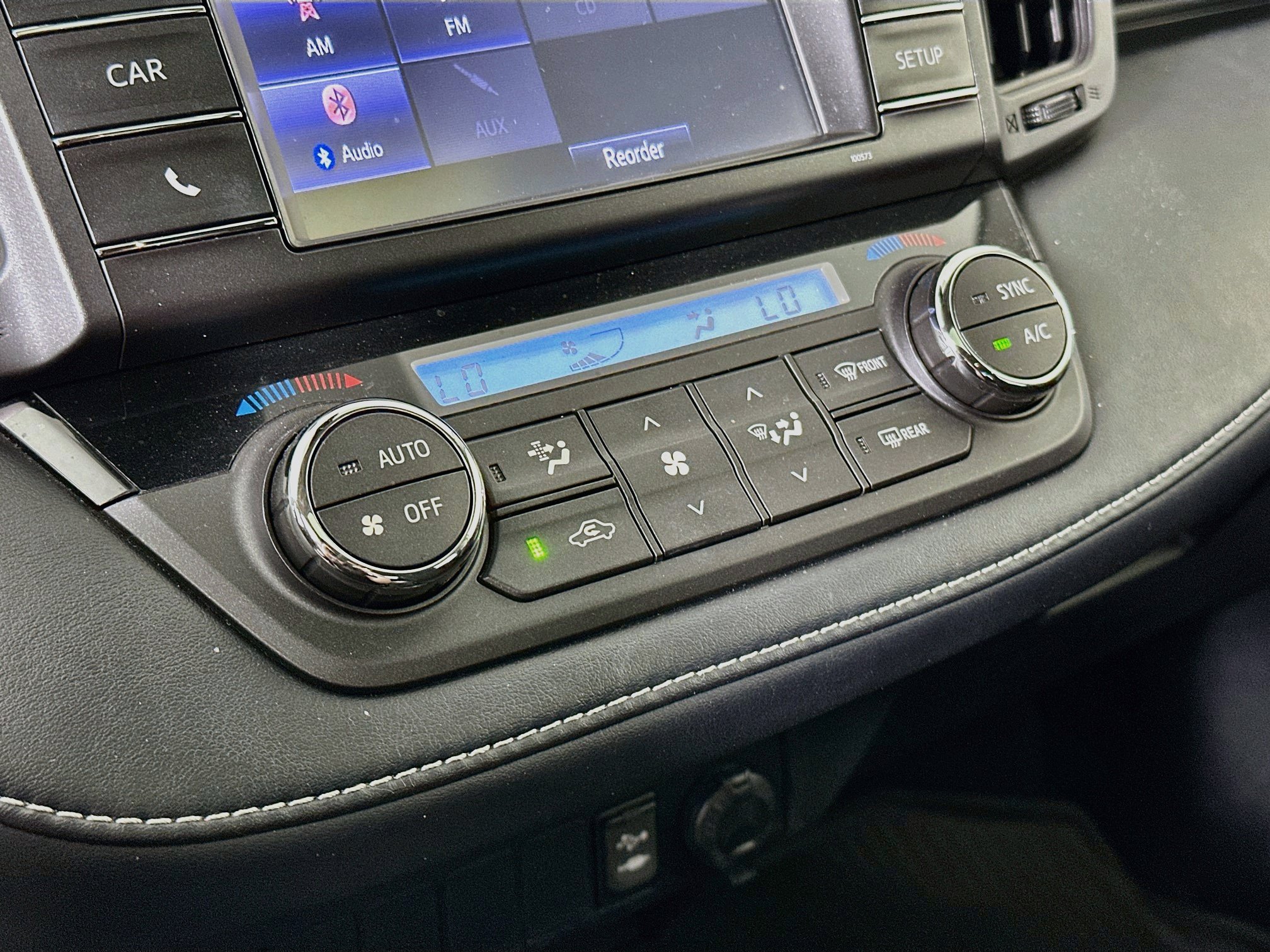 Used 2018 Toyota RAV4 XLE w/ All Weather Liner Package FWD image 22
