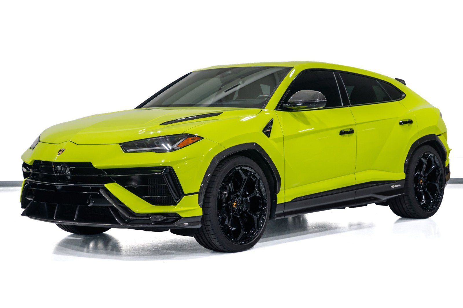 Used 2024 Lamborghini Urus Performante AWD/4WD image 4