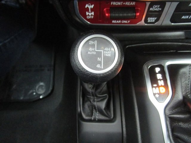 Used 2024 Jeep Wrangler Unlimited Rubicon 4xe image 36