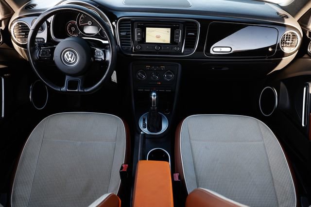 Used 2015 Volkswagen Beetle 1.8T image 2