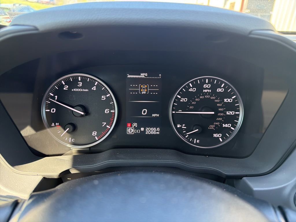 Certified 2025 Subaru Crosstrek 2.0i Premium image 31