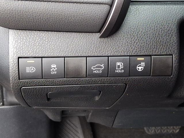 Used 2022 Toyota Camry XSE image 30